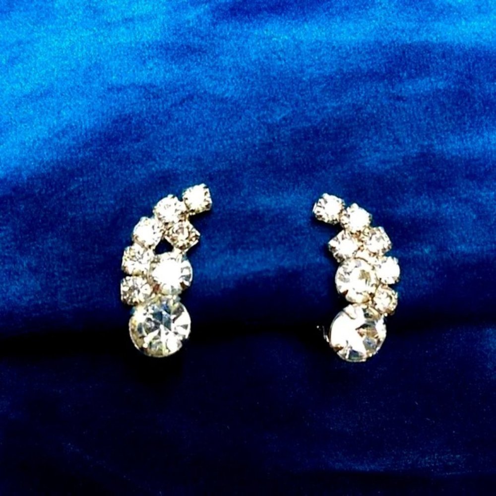 Vintage Clip Rhinestone Earrings